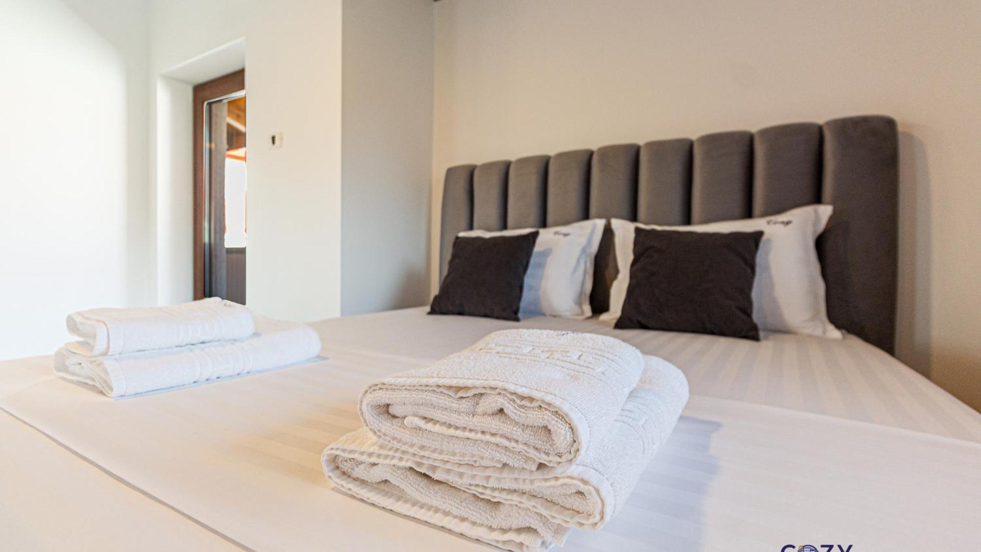 Cozy Brand New Boutique Aparthotel 布拉索夫 外观 照片